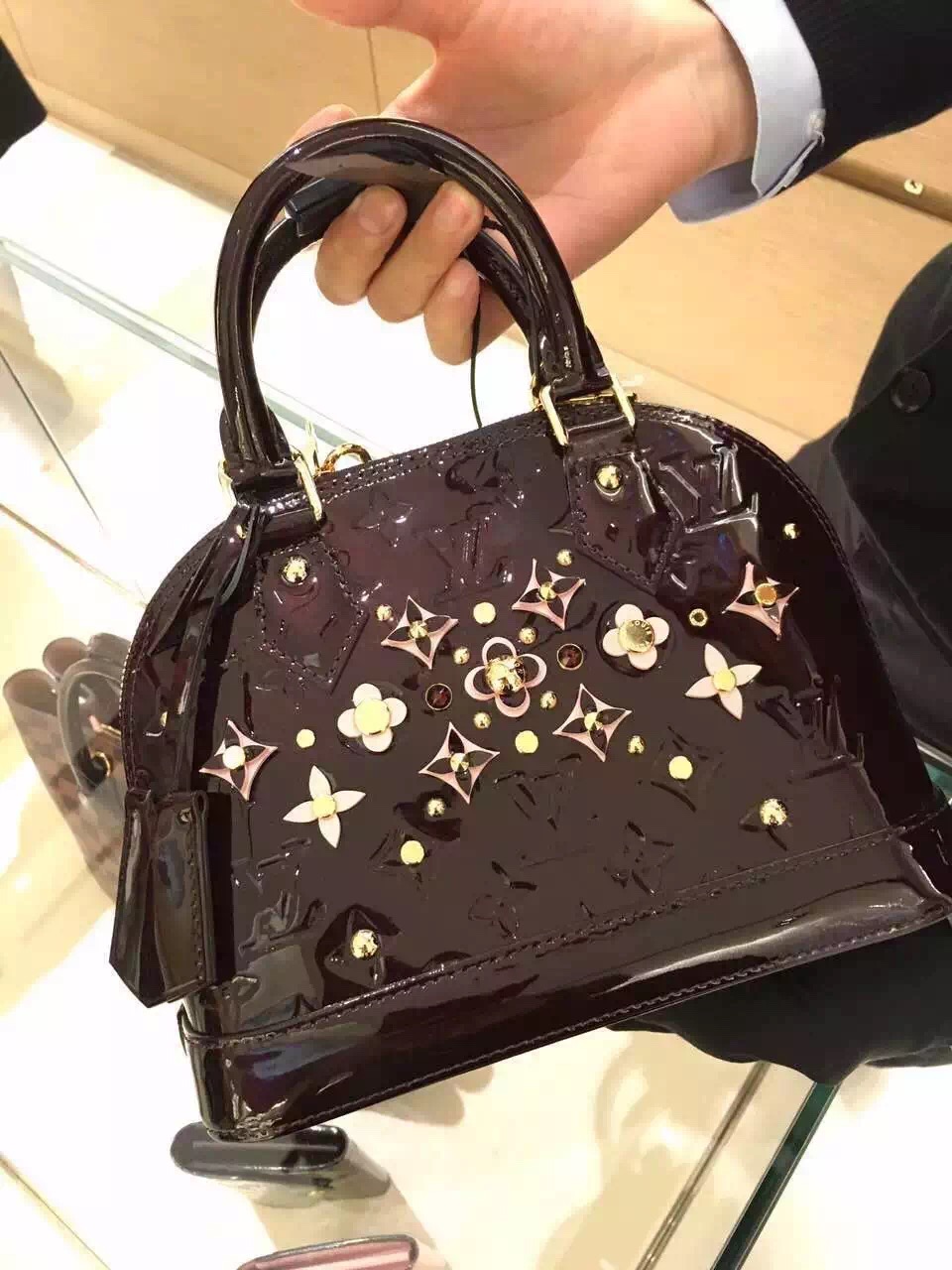 Louis Vuitton Monogram Vernis Alma BB Flower Bag M90988 Amarante